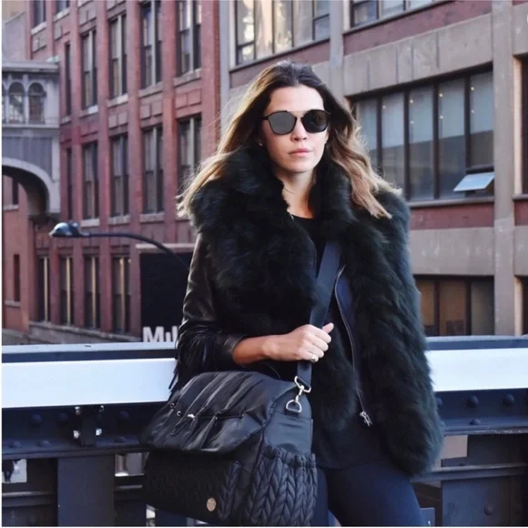 HAPP Levy Elegant Black Gold Trim Quilted Baby Shoulder Bag convertible Backpack - Picture 2 of 16